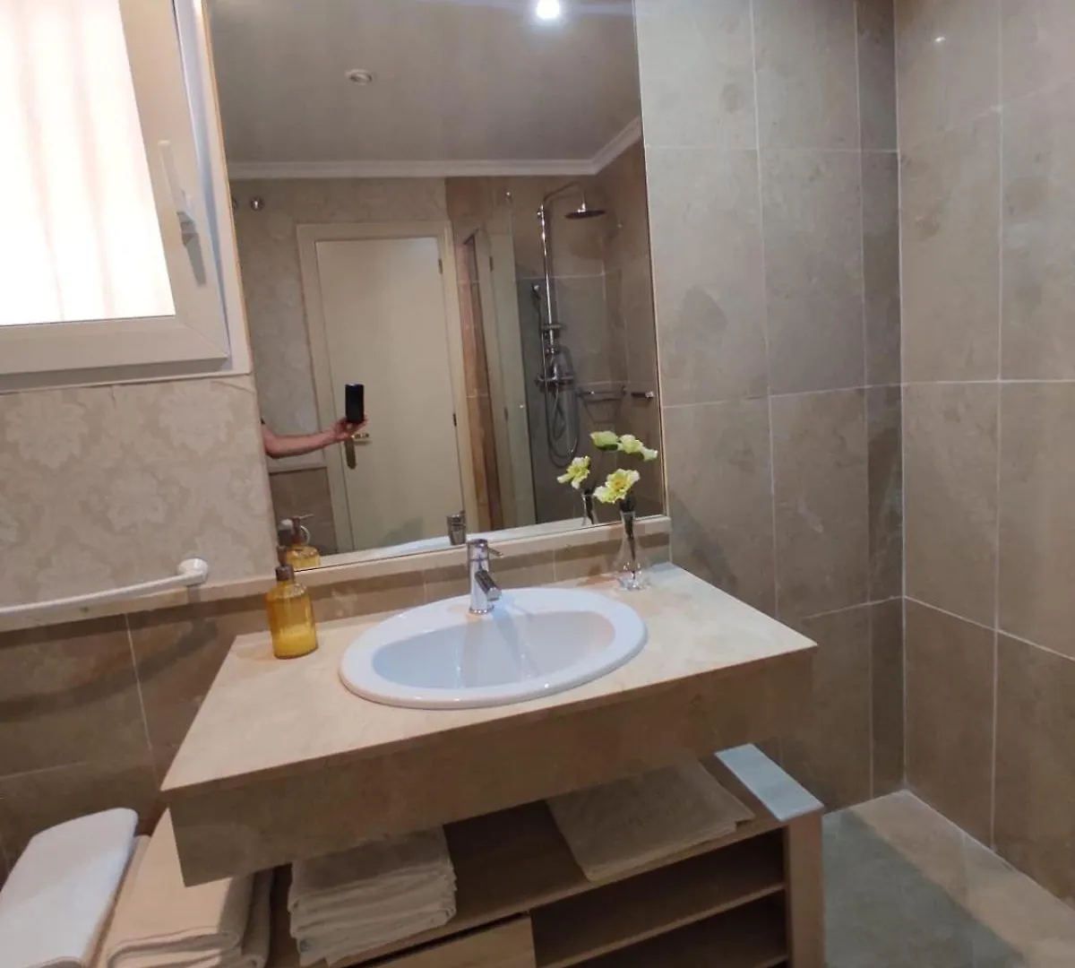 Apartamento Granada El Serrallo España