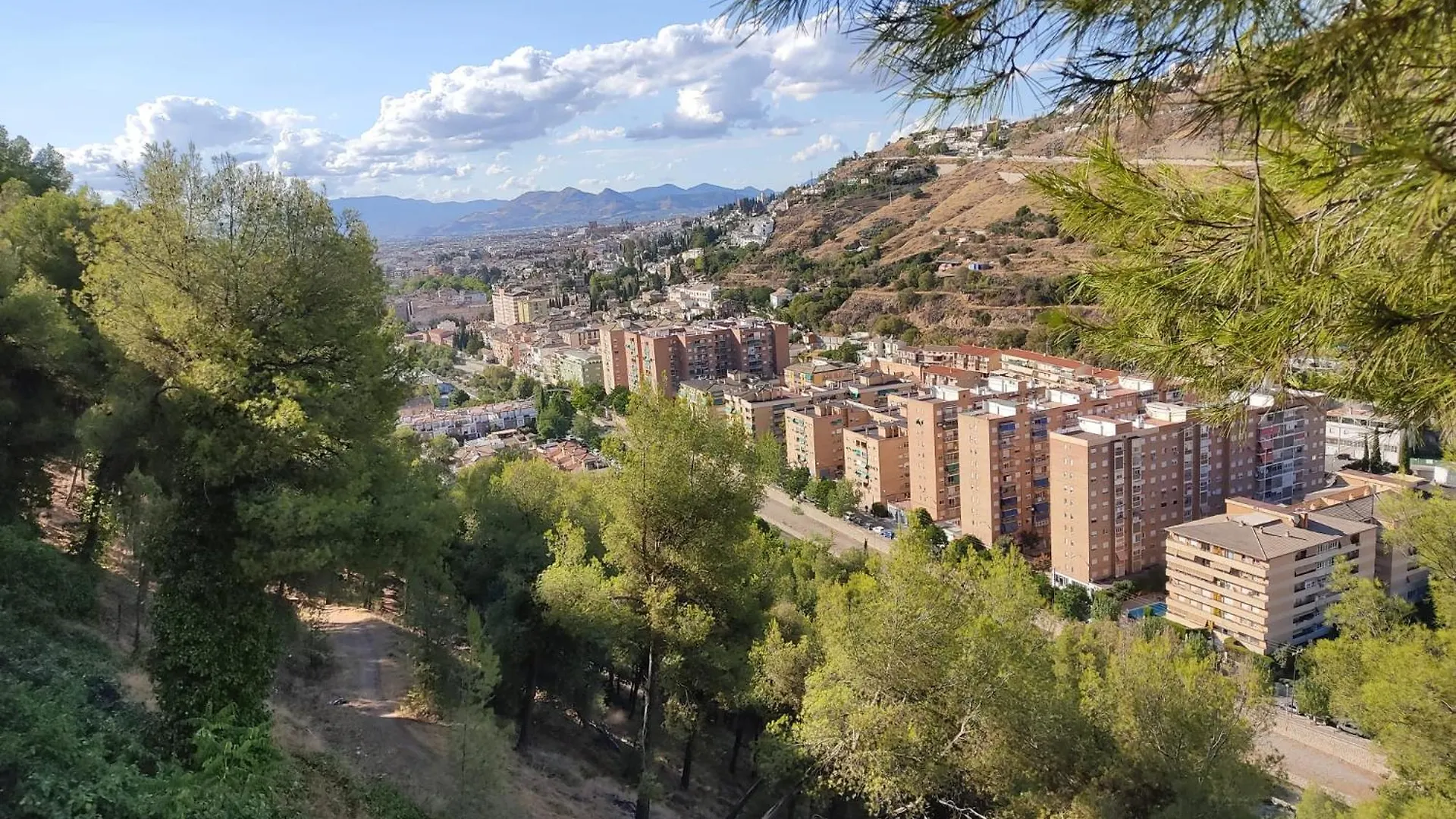 Apartamento Granada El Serrallo